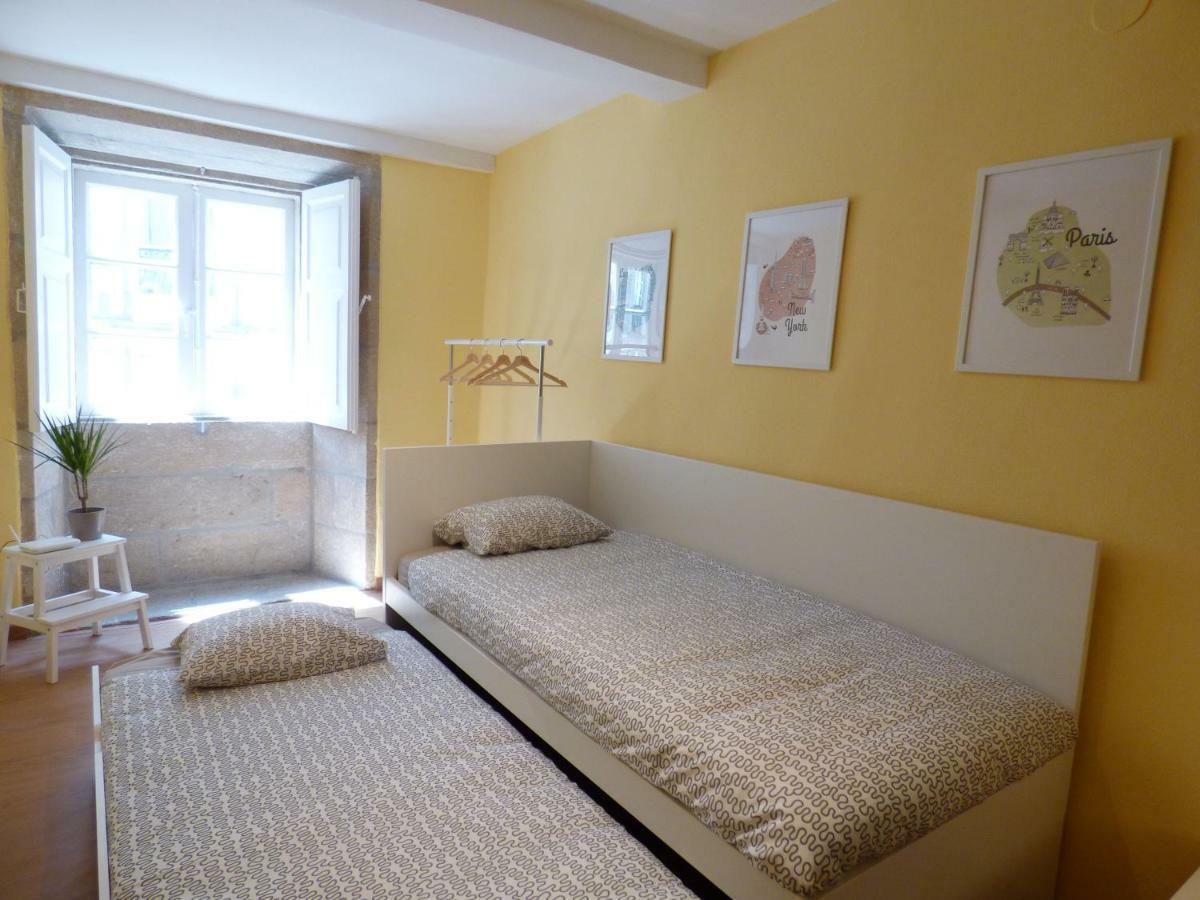 Appartement Apto. En Plaza De Cervantes à Saint-Jacques-de-Compostelle Extérieur photo